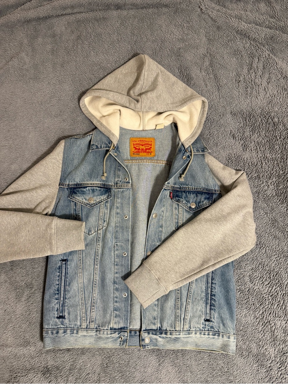 Levi's Light Wash Denim Hybrid Hoodie Trucker Jacket with Gray Hood